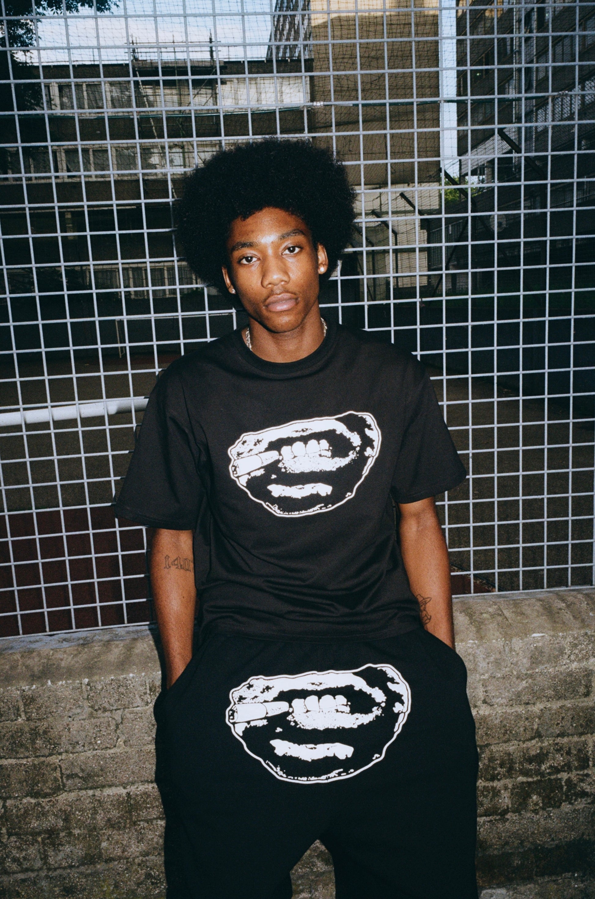 Onyx Signature Tee — black 300GSM premium cotton t-shirt, Chrome Imperial